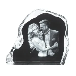 Ansprechendes Glasfoto mit Ihrem Hochzeitsbild in 3D Optik